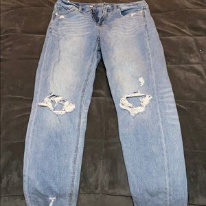 American Eagle Mom Jeans